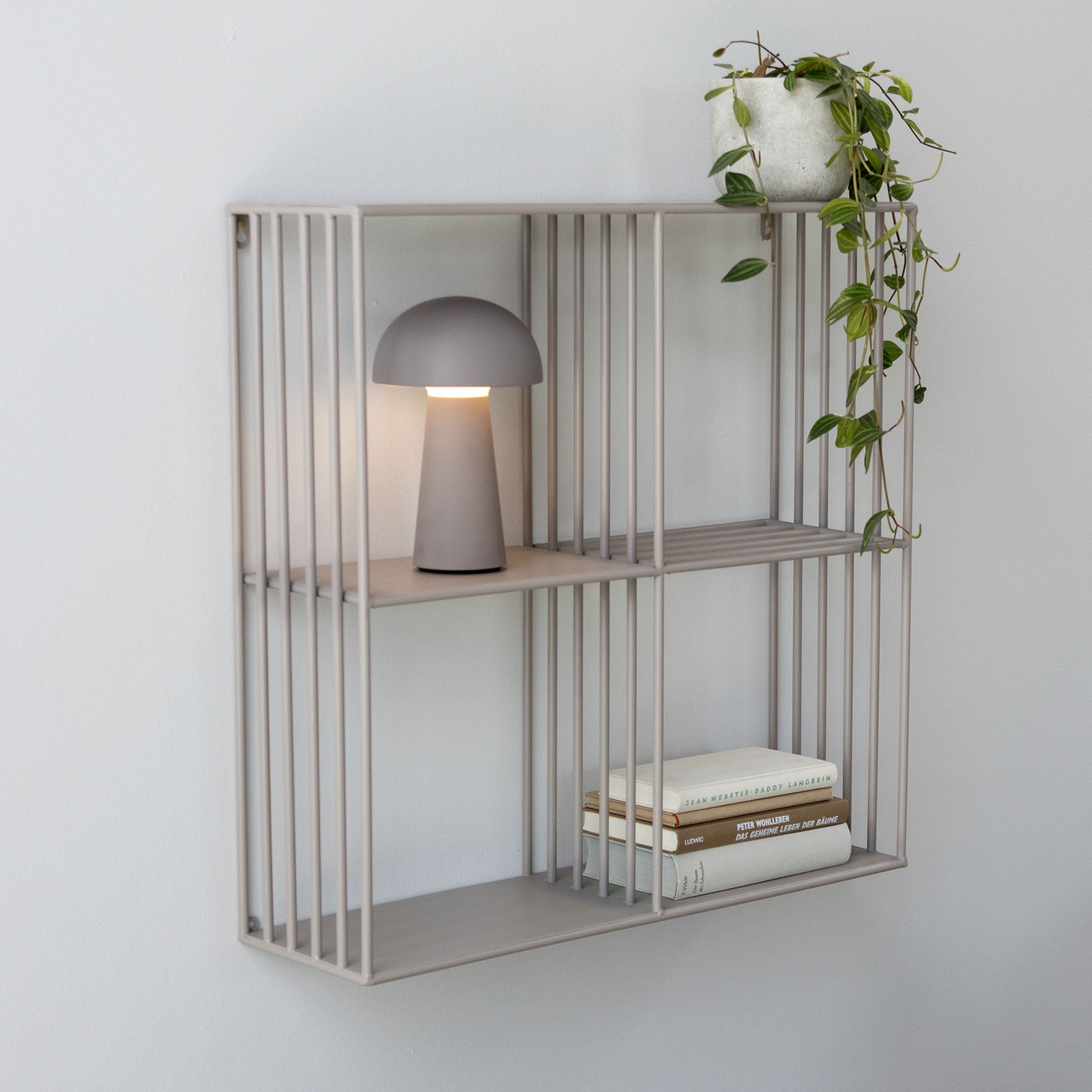 Nohr vægreol m. rum